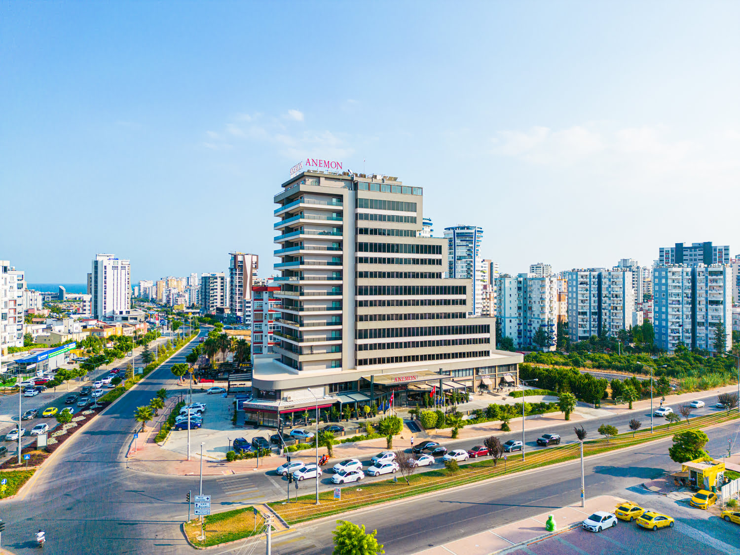 Anemon Mersin açıldı.