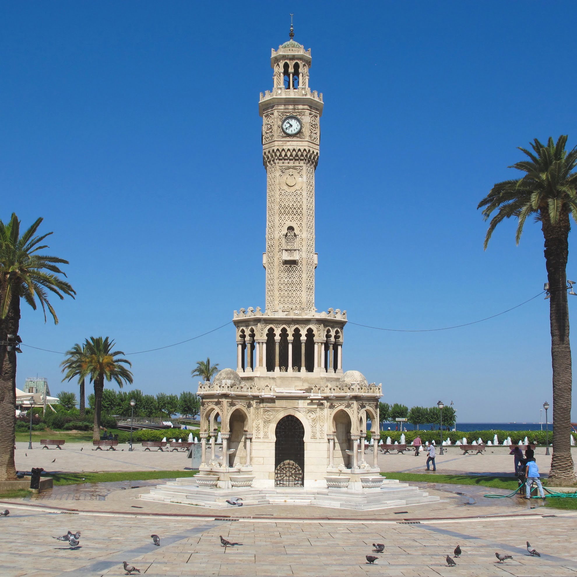 Saat Kulesi