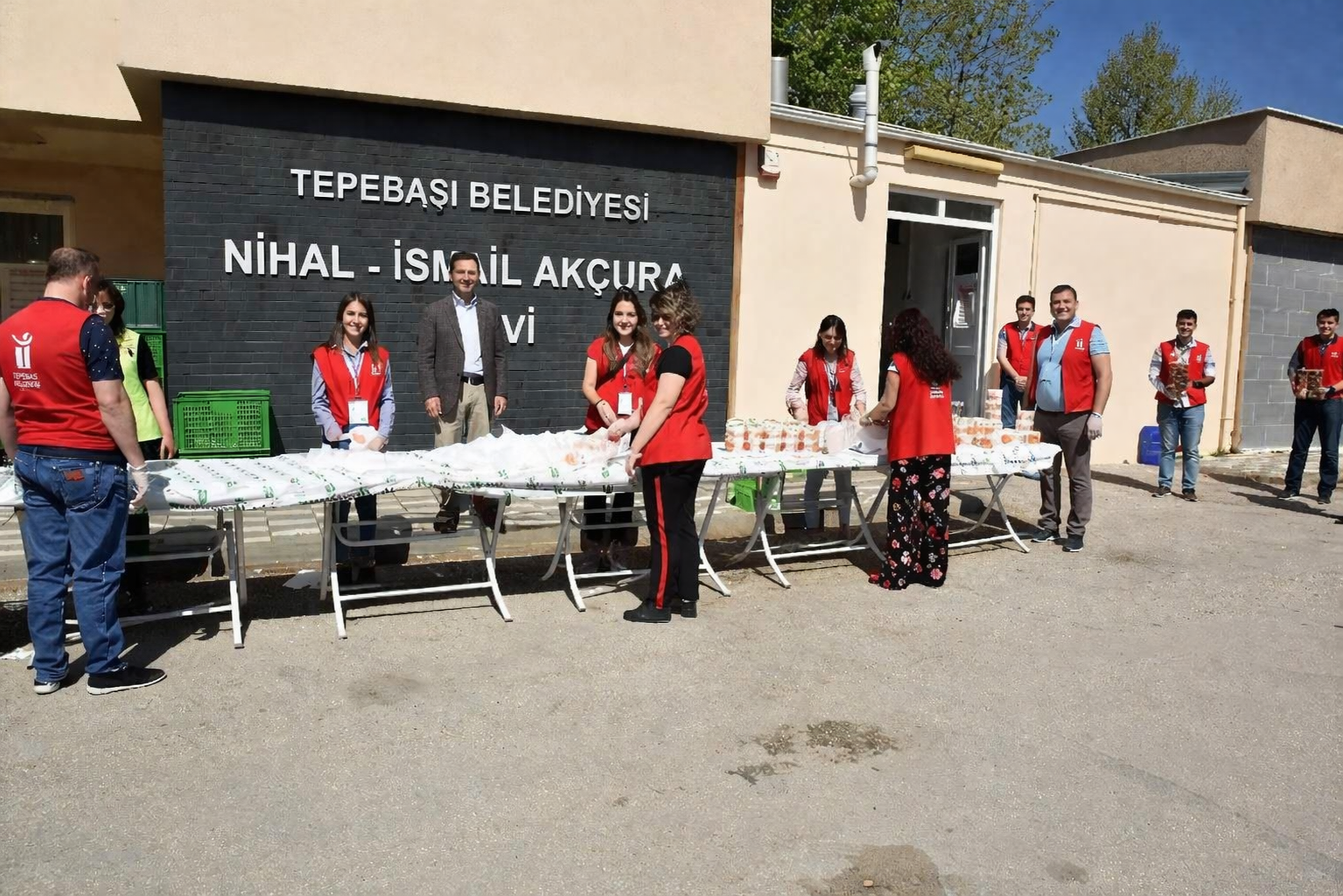 Nihal – İsmail Akçura Aşevi
